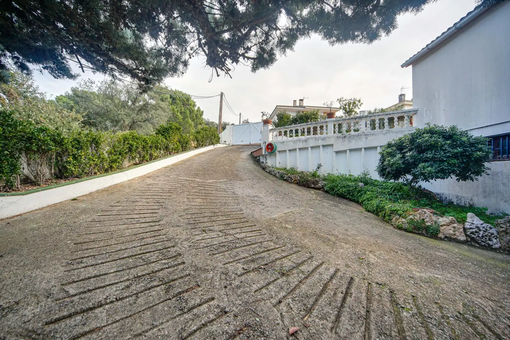 Vista exterior de Casa o xalet en venda en Caldes de Montbui amb Aire condicionat, Calefacció i Jardí privat