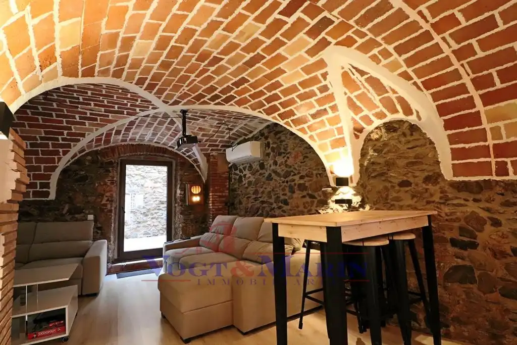 Detached homes for sale in Garriguella  with Air Conditioner, Heating and Parquet flooring