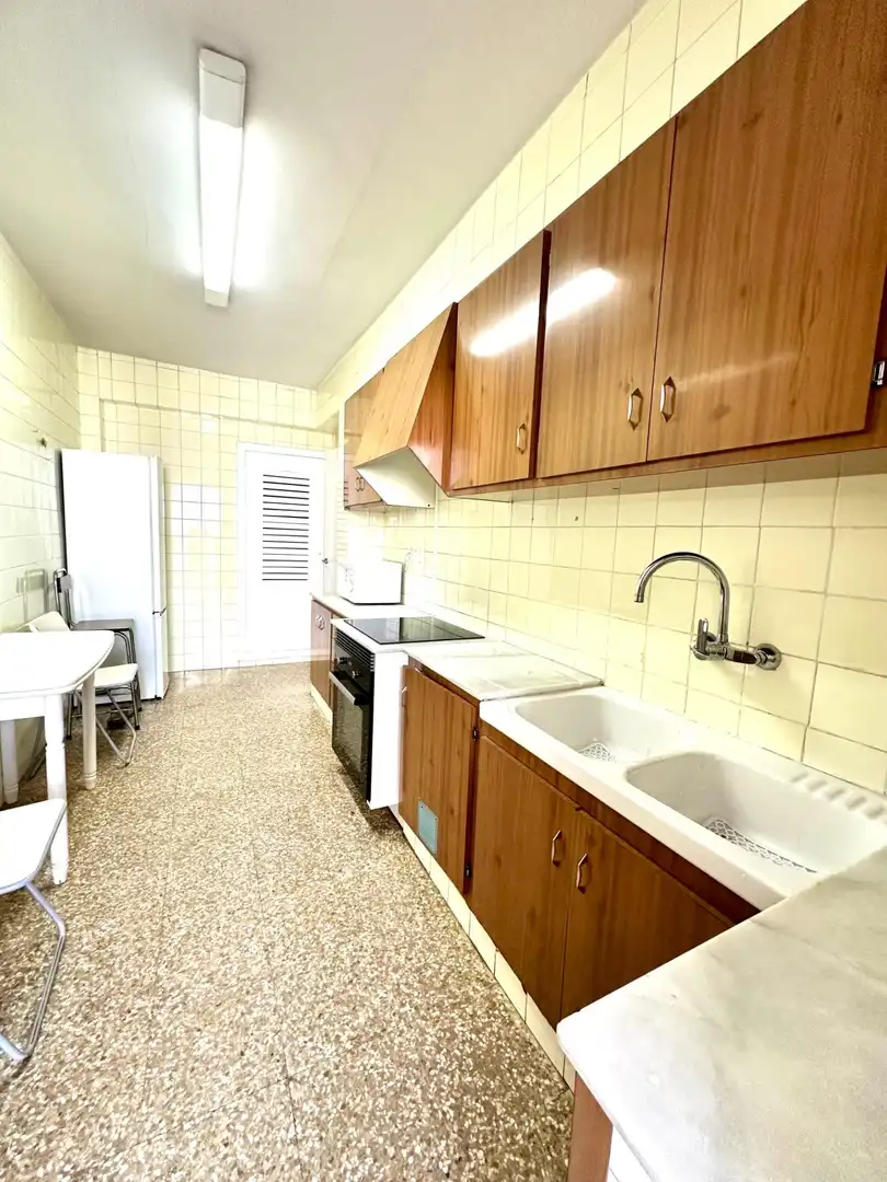 Cocina de Apartamento de alquiler en Gandia con Aire acondicionado, Calefacción y Amueblado