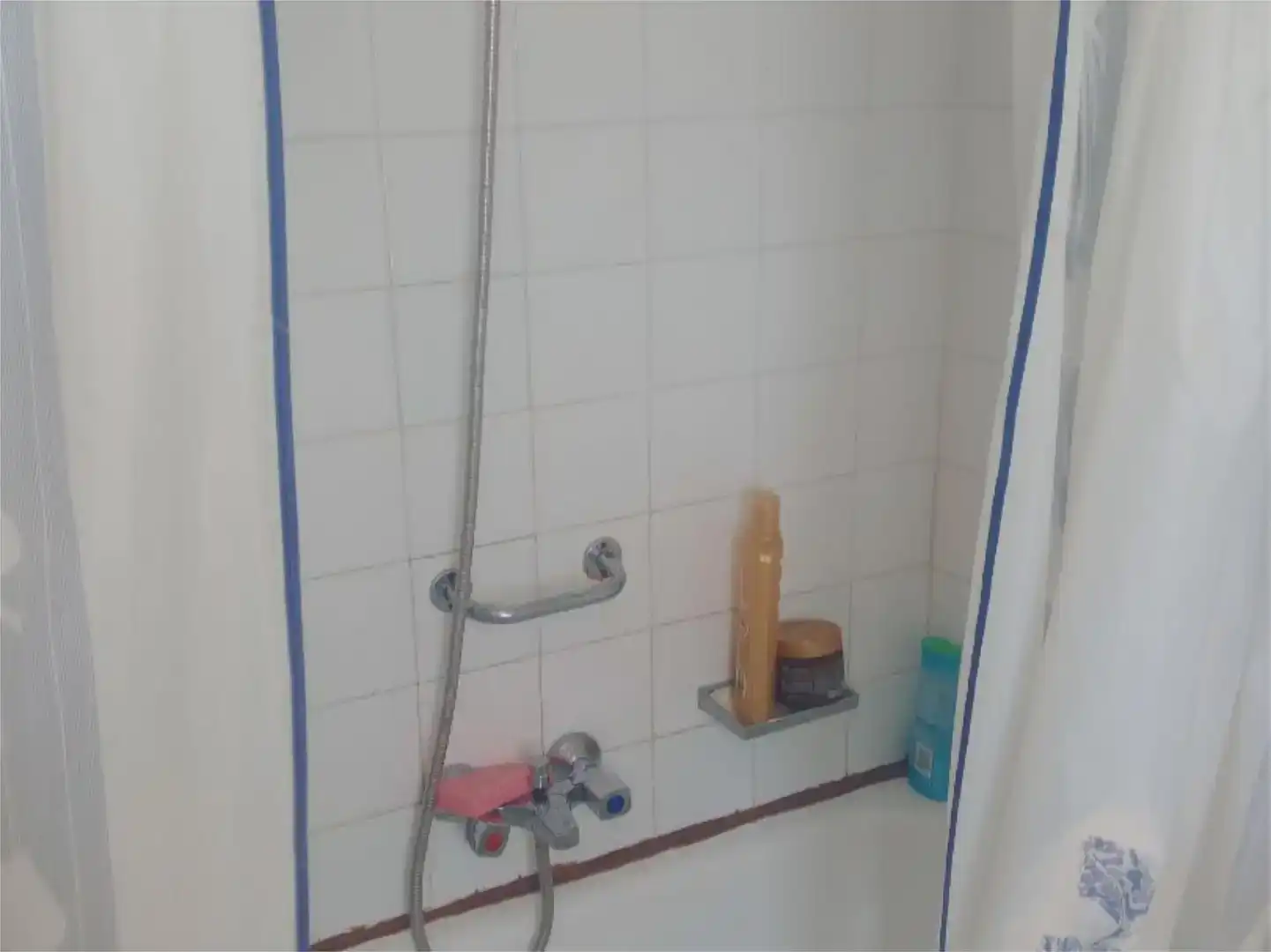 Bany de Casa o xalet en venda en Quintanilla del Monte amb Jardí privat, Traster i Moblat