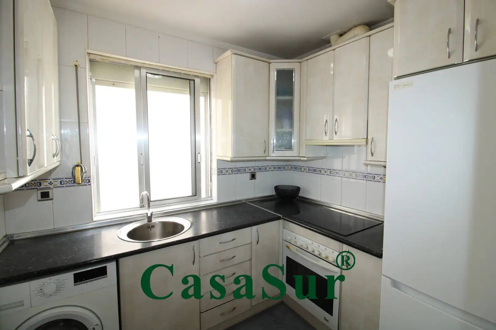 Kitchen of Apartments for sale in Valladolid  with Heating, Parquet flooring and Terrace