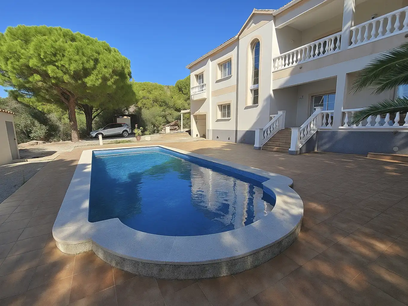 Swimming pool of Houses for sale in Pau  with Air Conditioner, Heating and Private garden