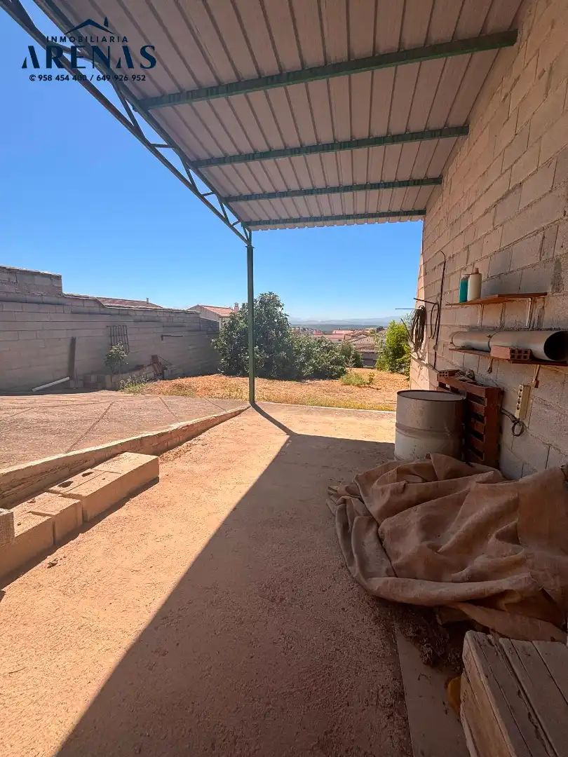 Residential land for sale in Calle Nueva de Alomartes