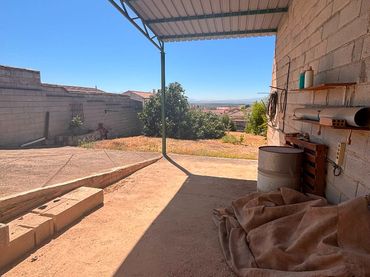 Wohnbaugrundstück zum Verkauf in Calle Nueva de Alomartes