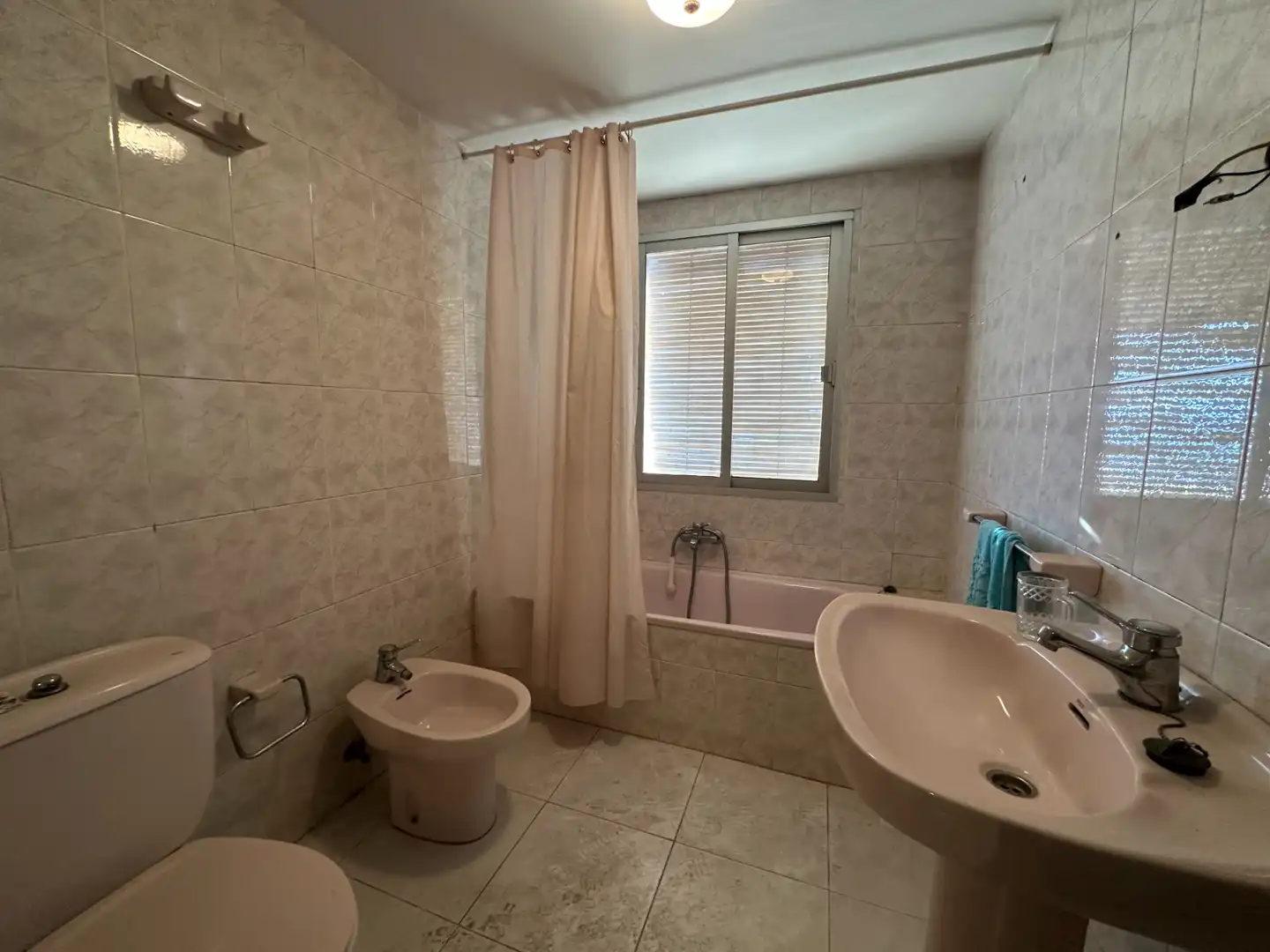 Bathroom of Attic for sale in Úbeda  with Air Conditioner and Terrace