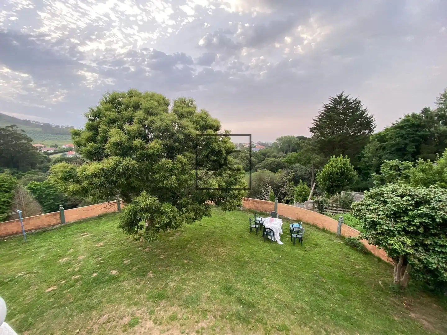 Jardí de Casa o xalet en venda en Valdoviño amb Jardí privat, Terrassa i Traster