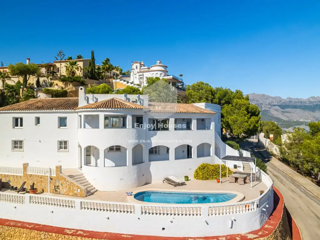 Houses for sale in Escandinavia - Cautivador