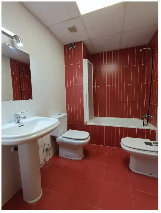 Baño de Casa adosada en venta en Alfajarín con Calefacción