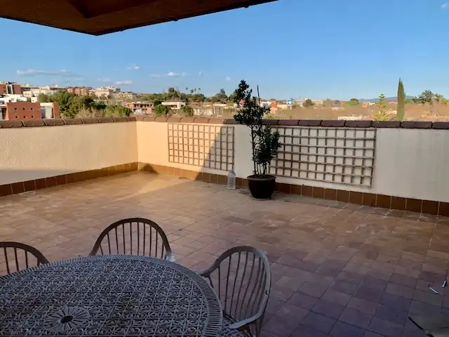 Terrasse von Dachboden zur Miete in Sant Cugat del Vallès mit Klimaanlage, Heizung und Terrasse