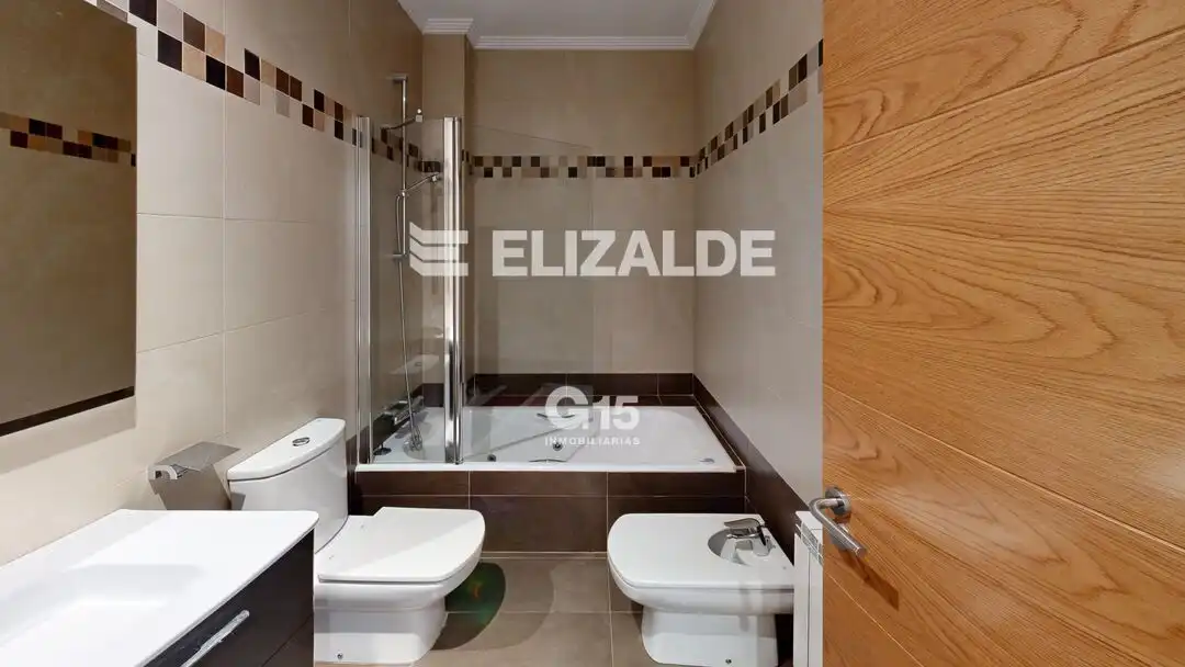 Piso en venta en Euskal Herria Kalea, Parte Vieja