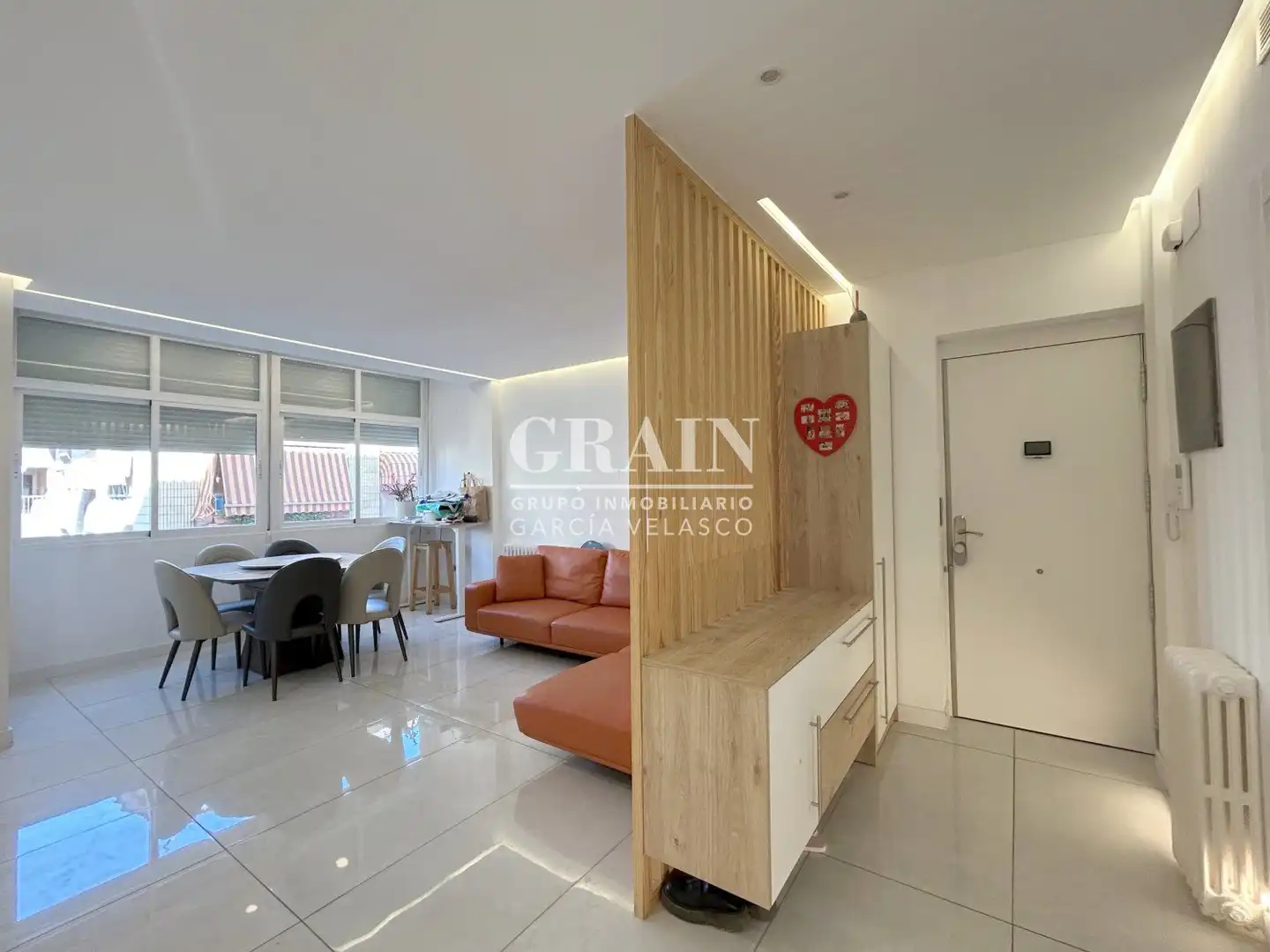 Flat for sale in Albacete  with Air Conditioner, Heating and Balcony