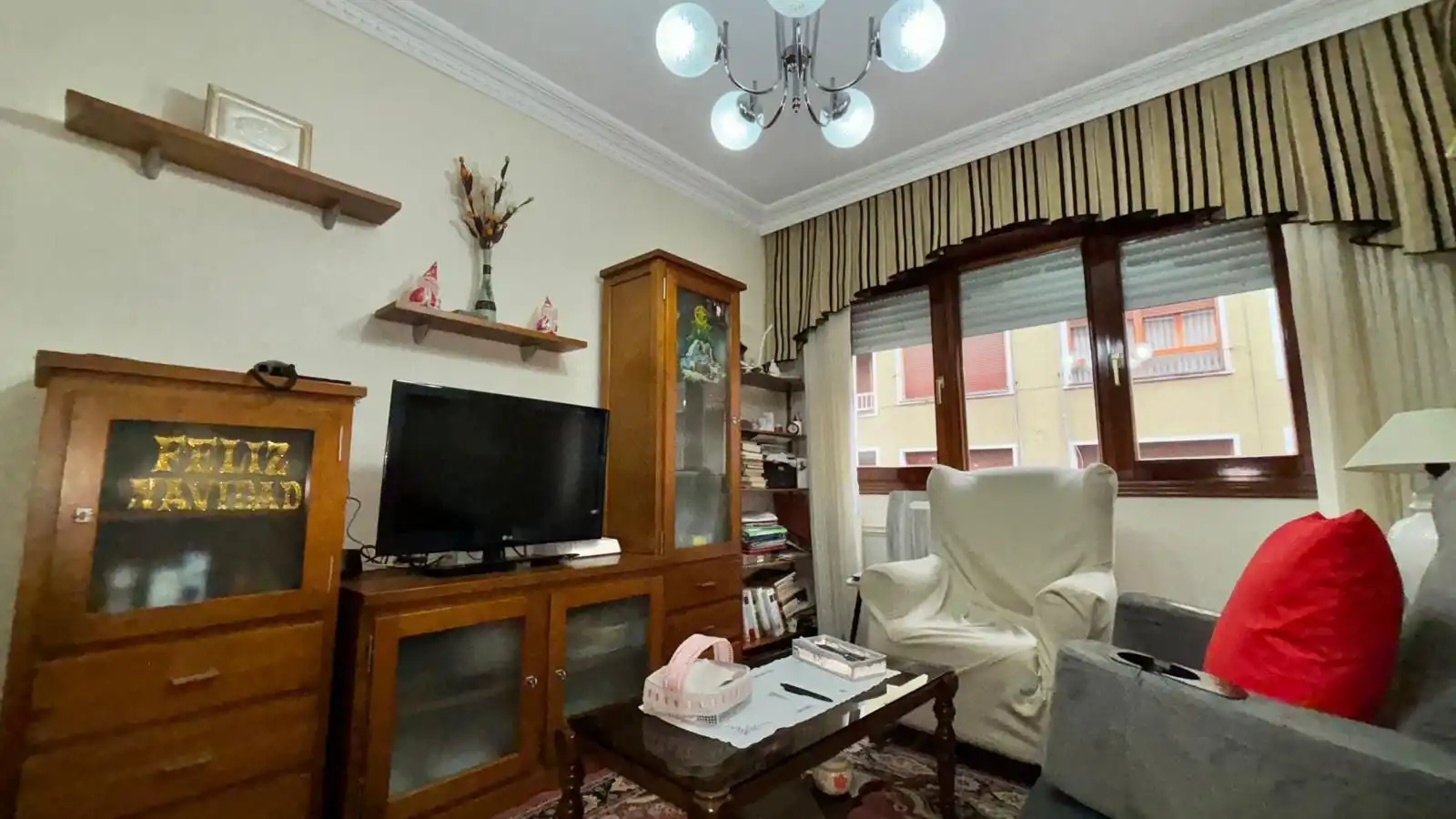 Wohnzimmer von Wohnung zum Verkauf in Ugao- Miraballes mit Heizung und Terrasse