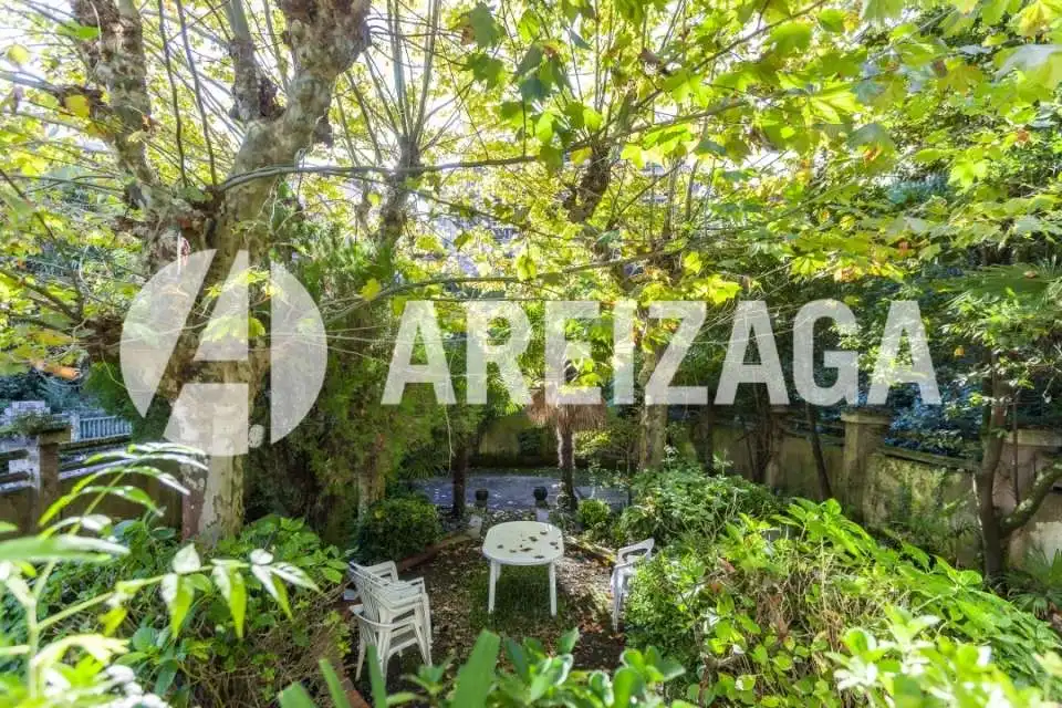 Jardín de Casa o chalet en venta en Donostia - San Sebastián  con Calefacción, Jardín privado y Terraza