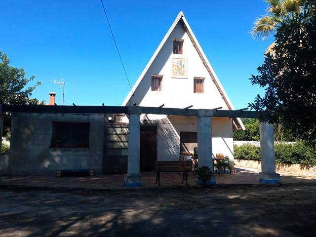 Casa-chalet en Venta en La Conarda - Montesano