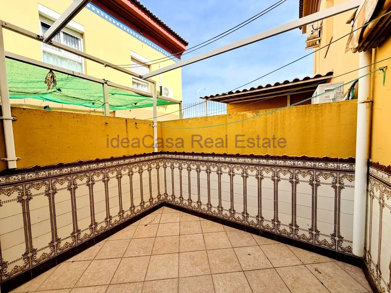 Außenansicht von Haus oder Chalet zum Verkauf in Málaga mit Klimaanlage, Terrasse und Abstellraum