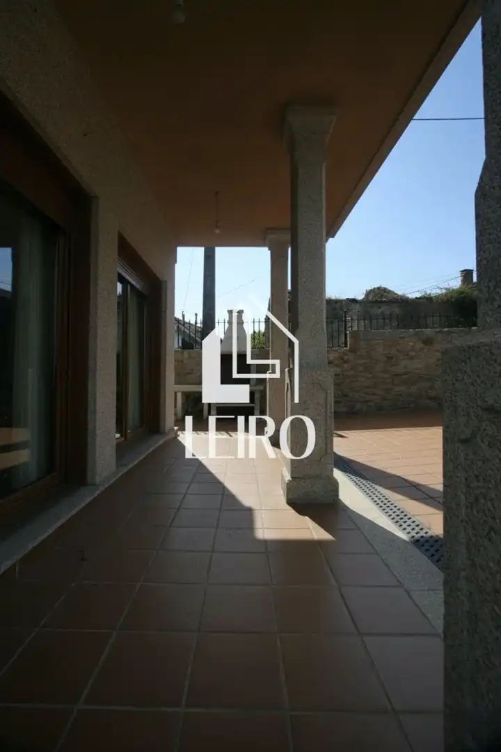 Terraza de Casa o chalet en venta en Vilagarcía de Arousa con Calefacción, Terraza y Trastero