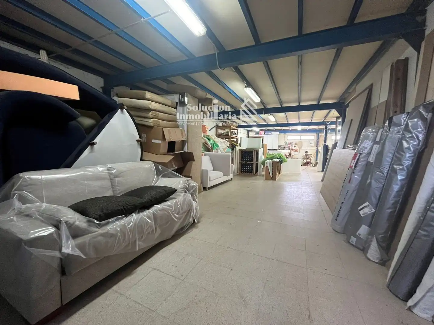Fabrikhallen zum Verkauf in Salamanca