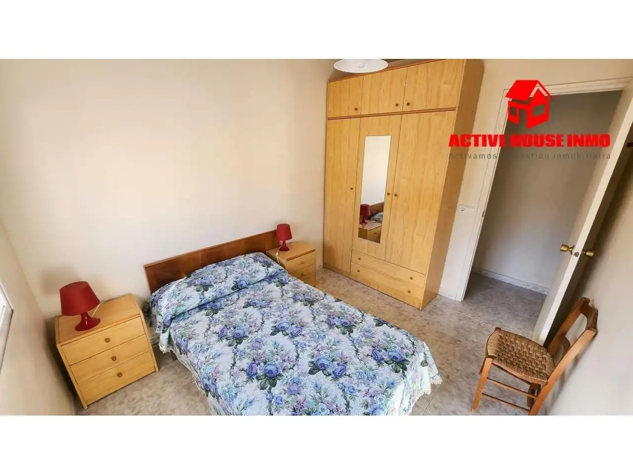 Schlafzimmer von Einfamilien-Reihenhaus zum Verkauf in La Ràpita mit Klimaanlage, Terrasse und Abstellraum
