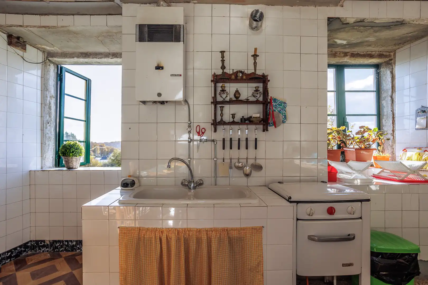 Cocina de Casa o chalet en venta en Lugo con Jardín privado, Terraza y Amueblado