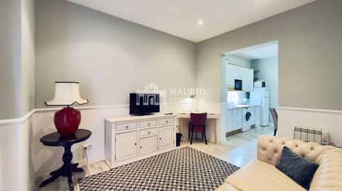 Foto 5 de Apartamento de alquiler en Calle Luna, Universidad - Malasaña, Madrid Capital