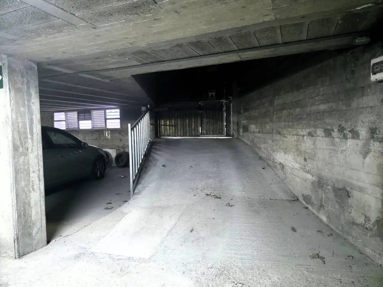 Aparcament de Garatge en venda en Cambre 
