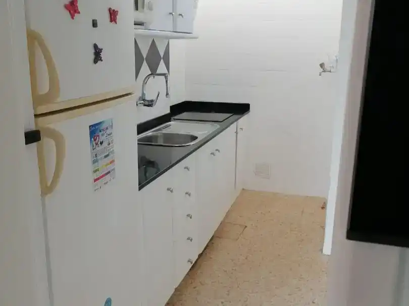 Küche von Wohnung zur untervermieten in Juan XXIII 
