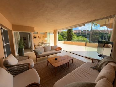 Appartamento con piscina in vendita a Paseo del Golf 21