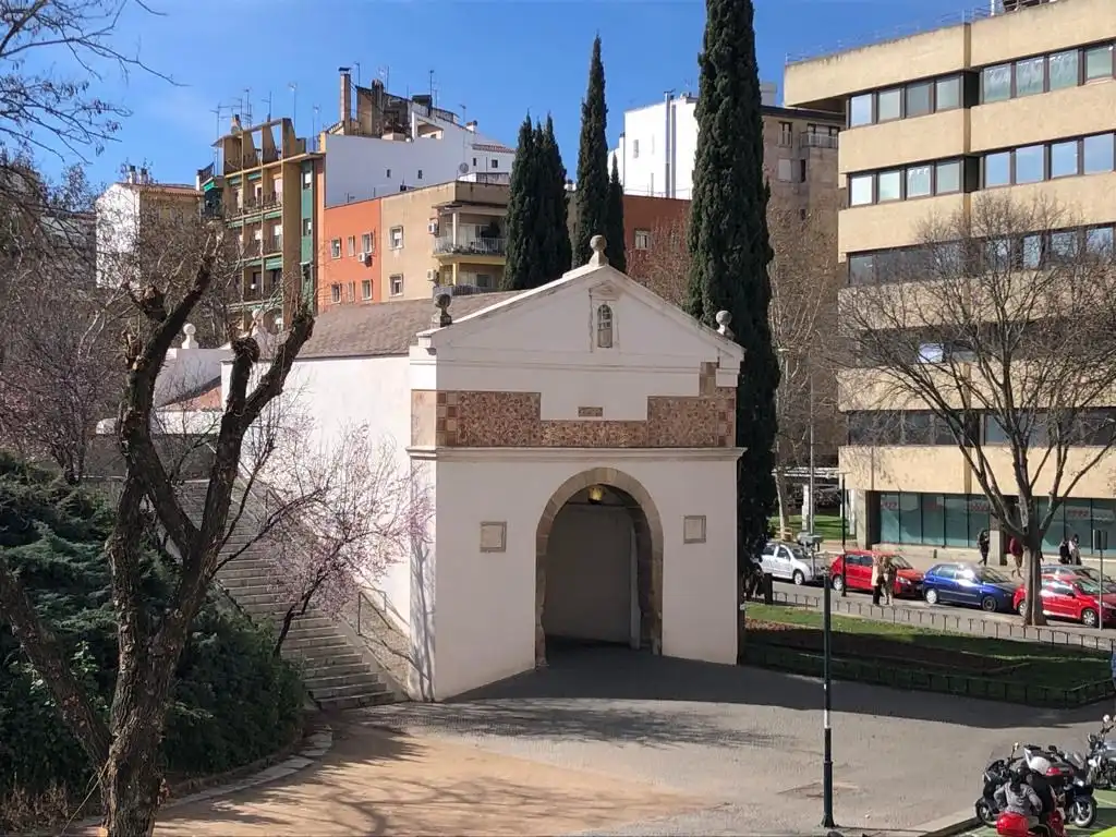Außenansicht von Büro zur Miete in Badajoz