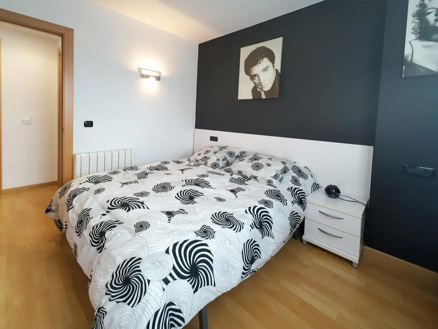 Habitación de Apartamento en venta en Roses con Calefacción, Terraza y Piscina comunitaria