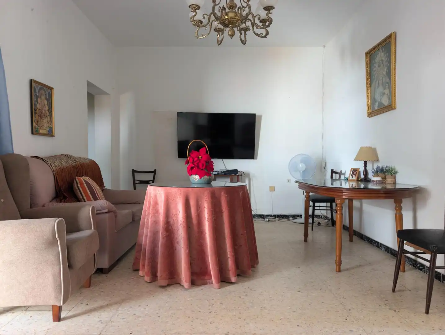 Reihenhaus zum Verkauf in Sanlúcar la Mayor, imagen 3