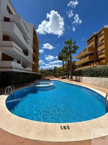 Apartamento en Alquiler en Punta Prima