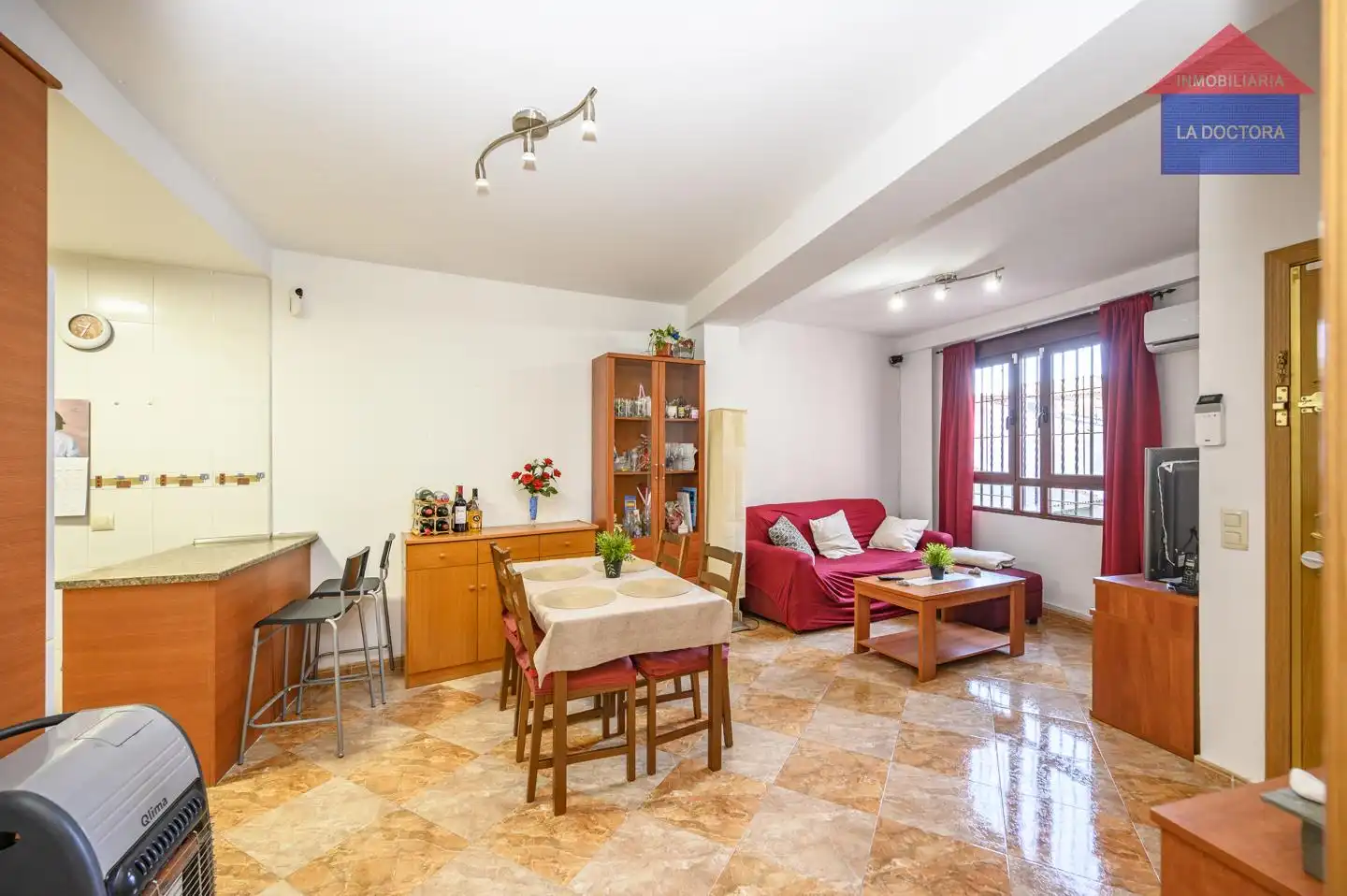 Sala de estar de Piso en venta en Valmojado con Aire acondicionado, Calefacción y Terraza