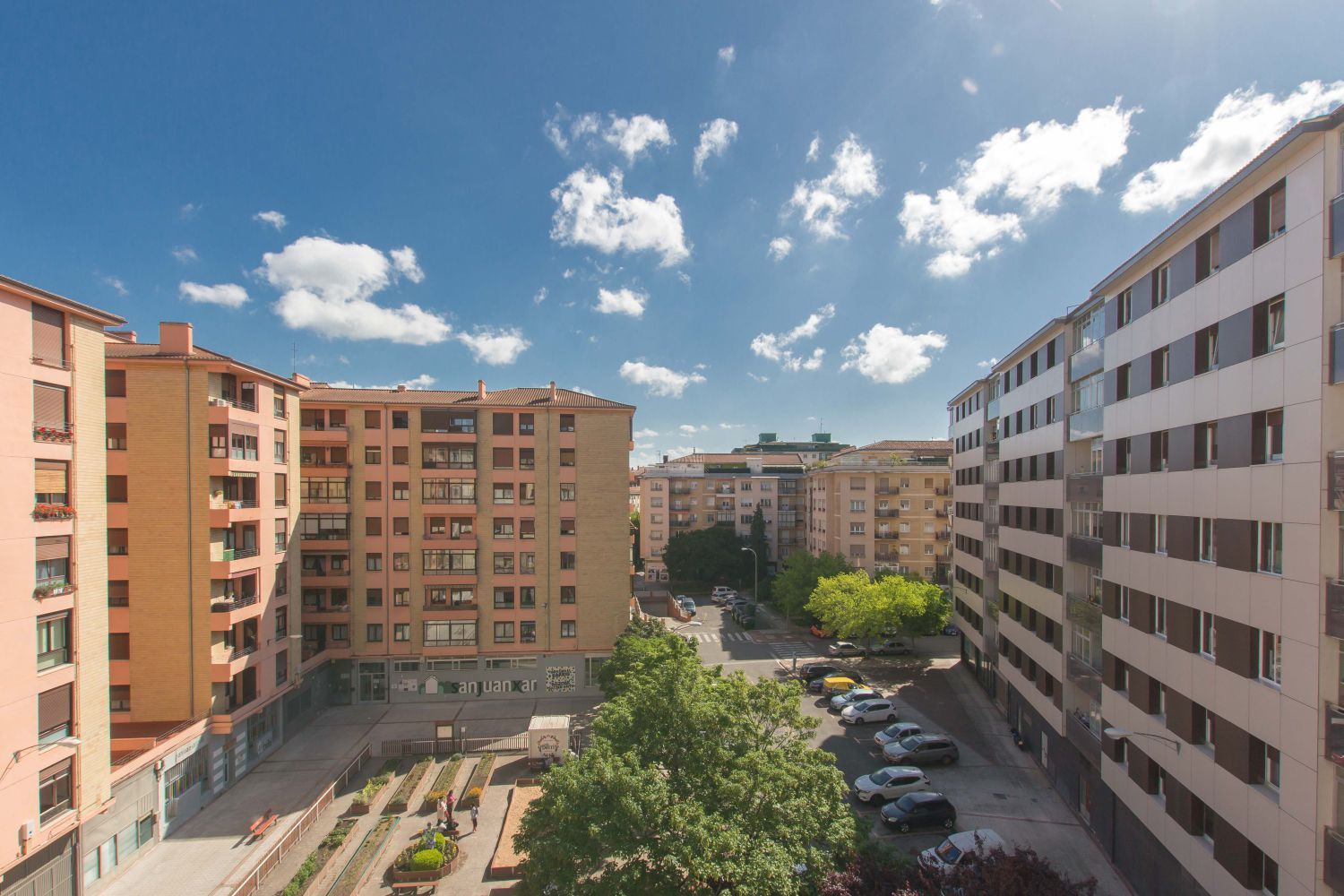 Vista exterior de Pis en venda en  Pamplona / Iruña amb Calefacció