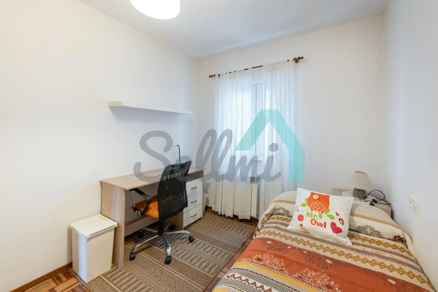 Room in Paz, El Cristo