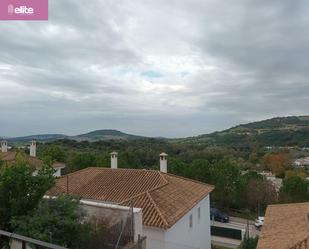 Vista exterior de Casa o xalet en venda en El Bosque amb Aire condicionat, Calefacció i Jardí privat