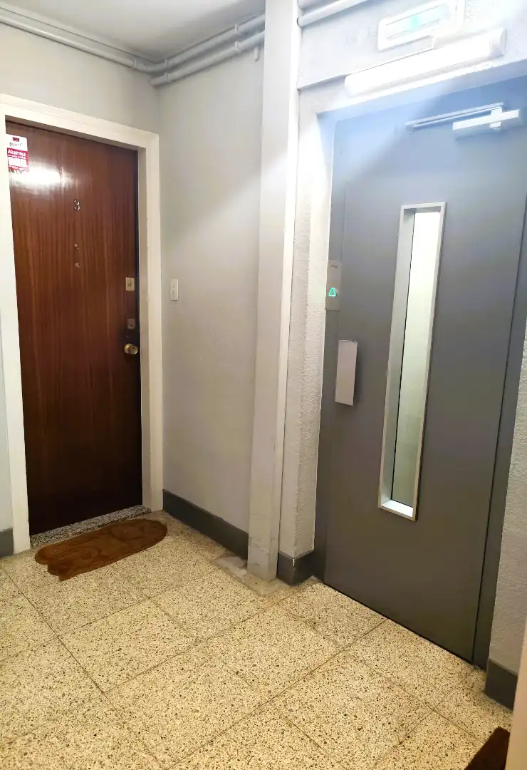 Pis en venda en L'Hospitalet de Llobregat amb Aire condicionat, Parquet i Moblat