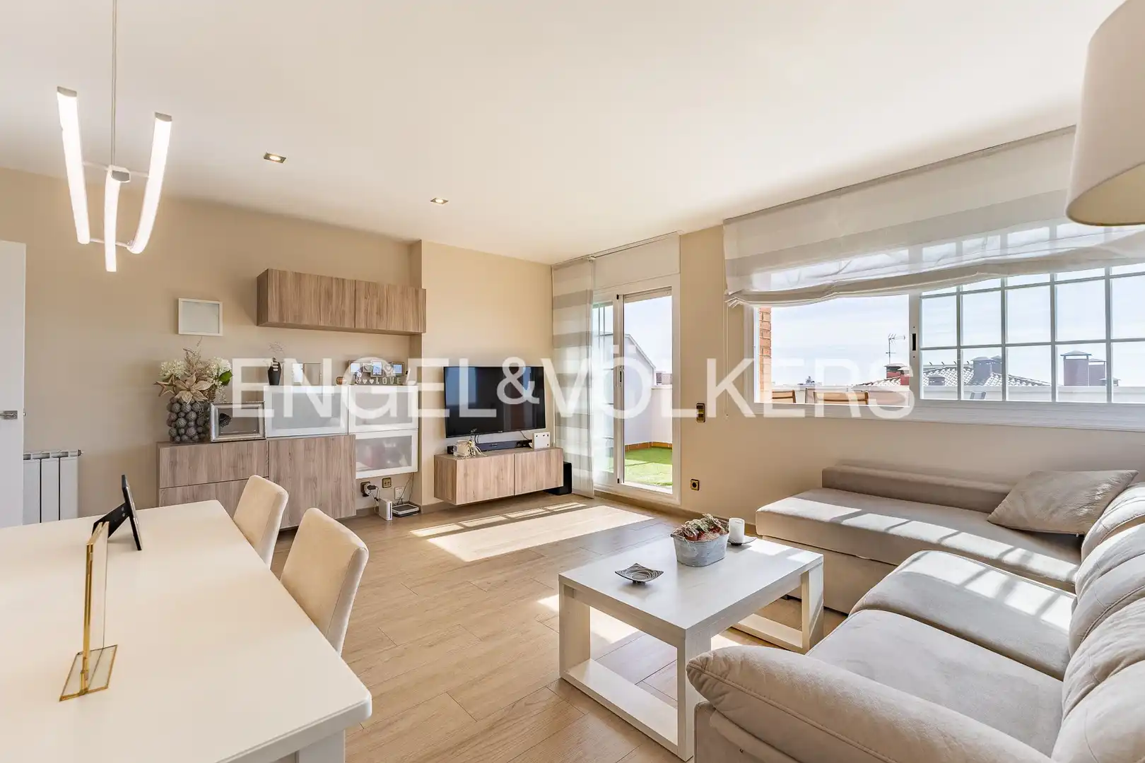 Sala de estar de Ático en venta en Mataró con Aire acondicionado, Calefacción y Parquet