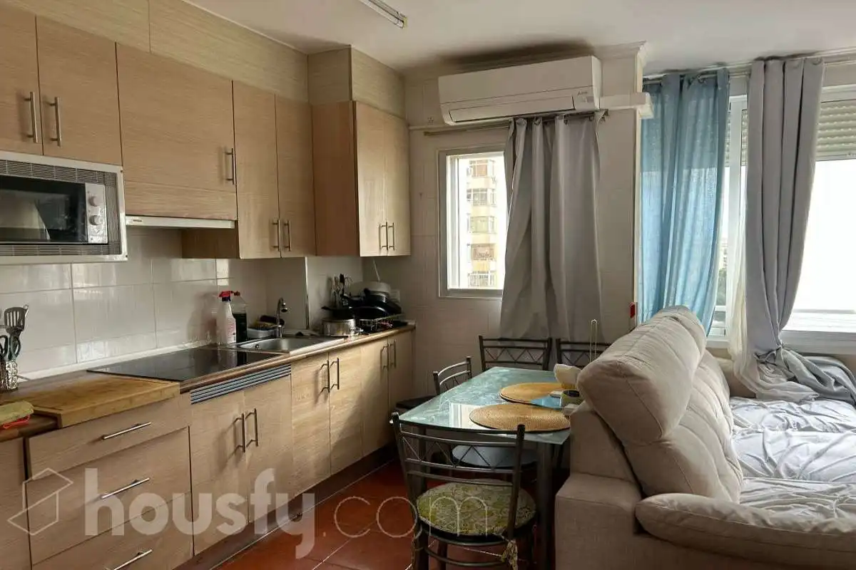 Flat for rent in Calle Río Mesa, Manantiales - Estación de Autobuses