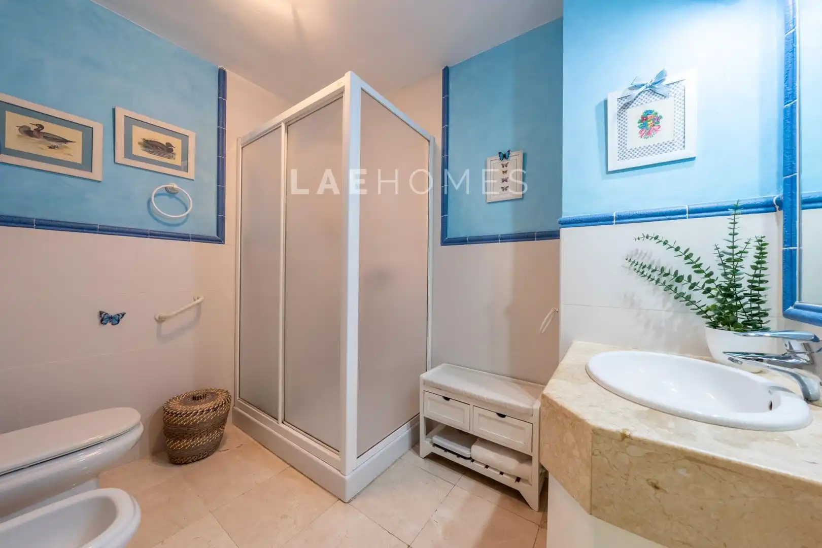 Baño de Apartamento en venta en Marbella con Terraza
