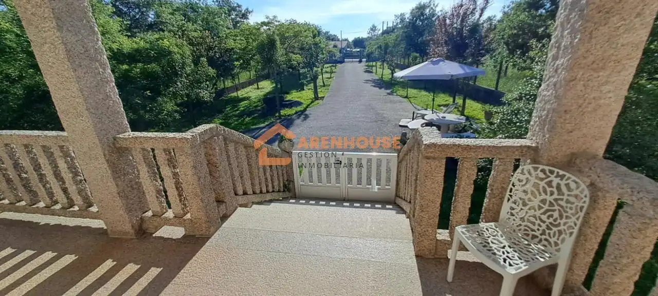Chalet con terraza en venta en San Cibrao das Viñas, imagen 7