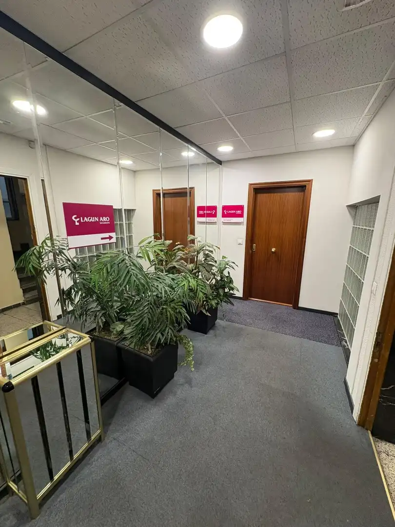 Office space with lift to rent in Centro, imagen 24