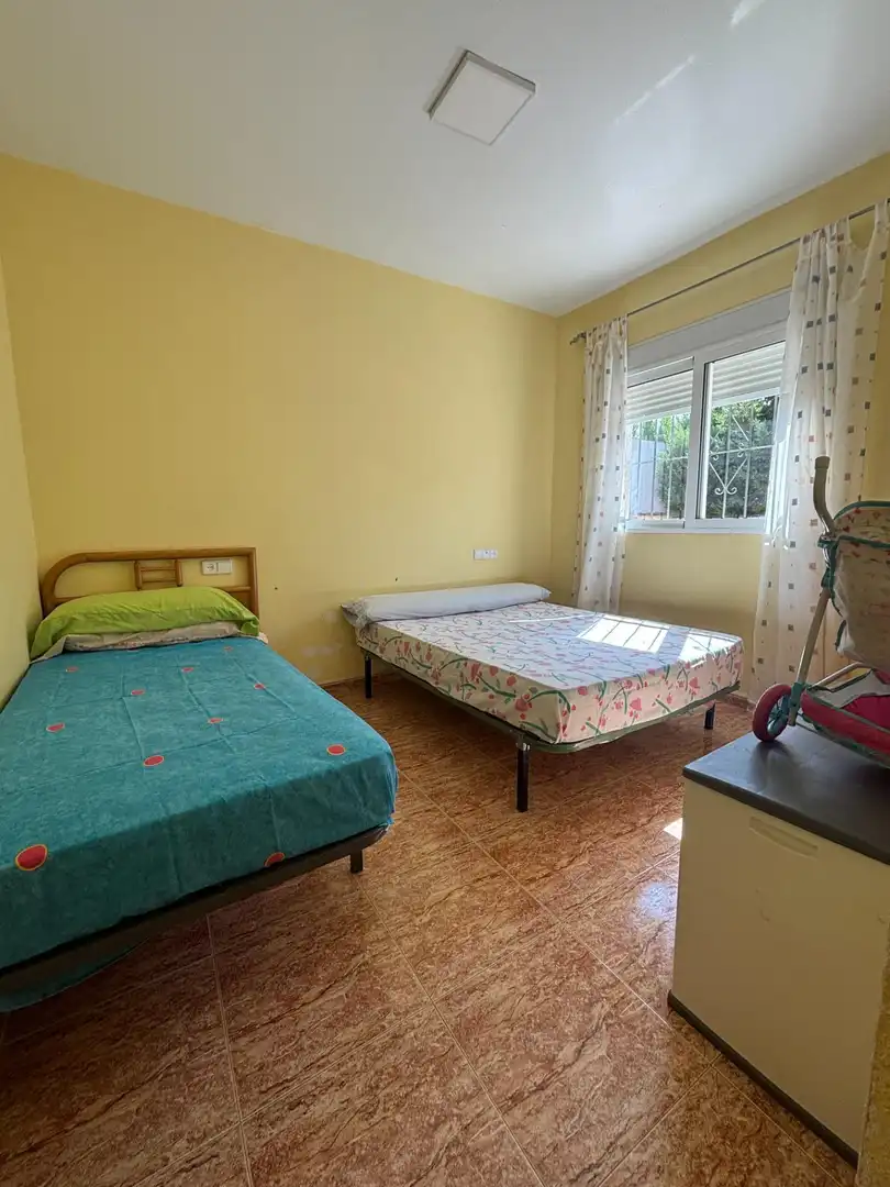 Casa aparellada amb jardí en venda a BABOR - URRUTIAS 8, imagen 7