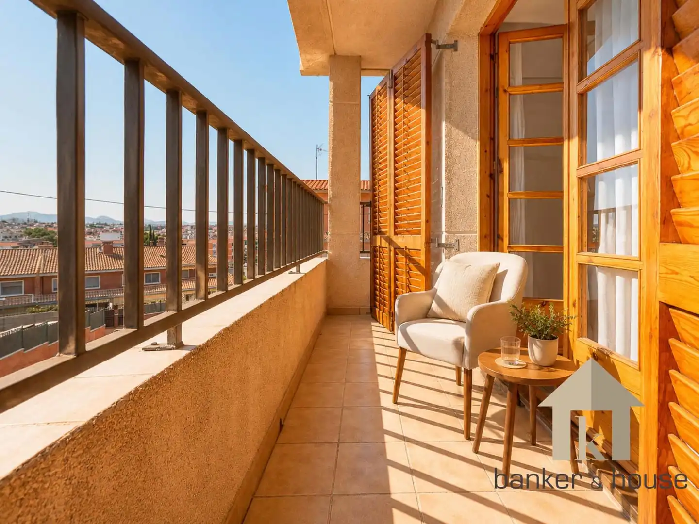 Terrassa de Casa o xalet en venda en Cerdanyola del Vallès amb Aire condicionat, Calefacció i Jardí privat