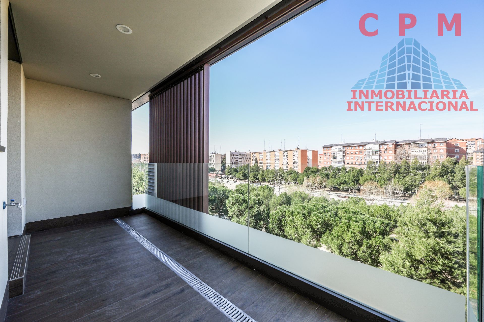 Terrassa de Pis de lloguer en  Madrid Capital amb Aire condicionat, Calefacció i Parquet