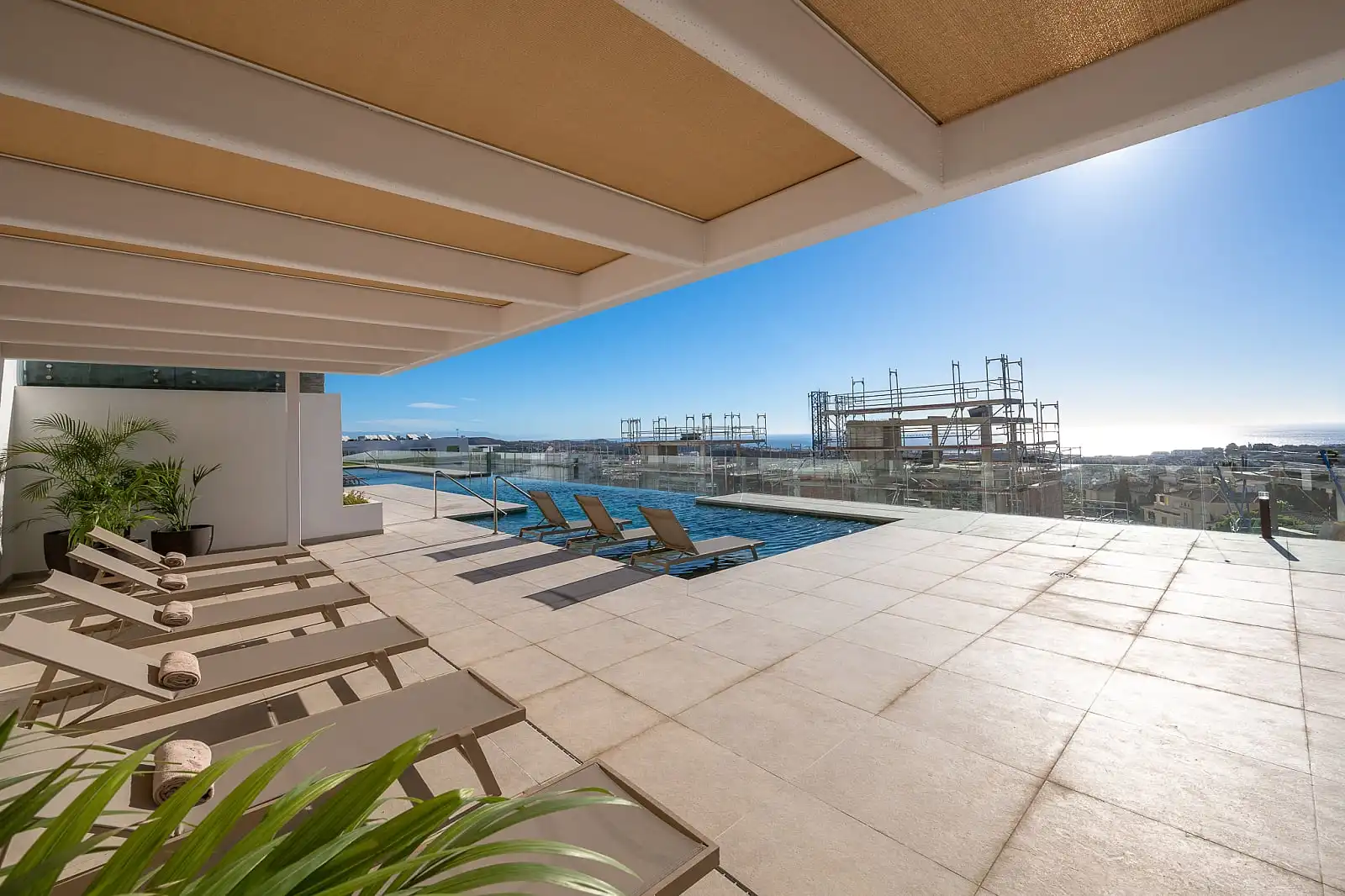 Apartamento con piscina en venta en Riviera del Sol, imagen 6