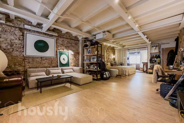 Piso en Venta en CL SANT JOAN DE MALTA, . en El Clot