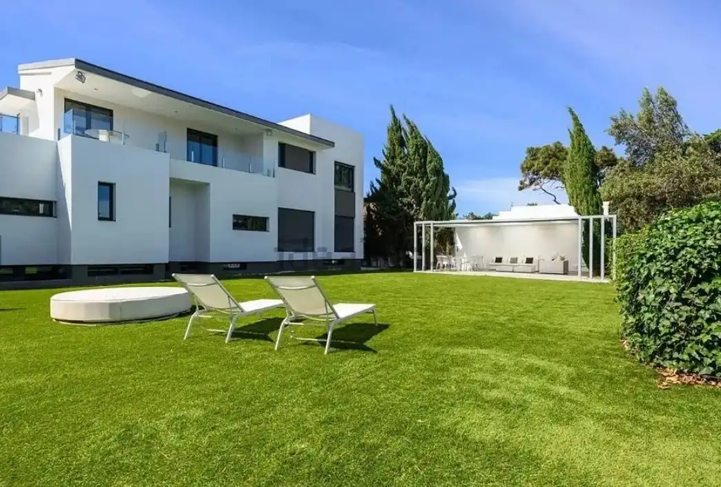 Terrassa de Casa o xalet en venda en Las Palmas de Gran Canaria amb Aire condicionat, Jardí privat i Terrassa