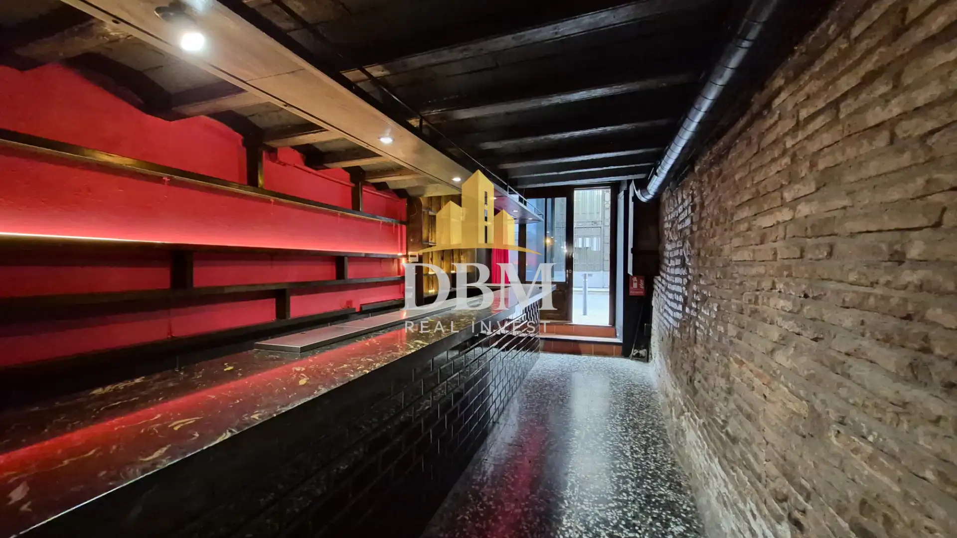 Commercial properties for transfer in Barcelona  with Air Conditioner and Furnished