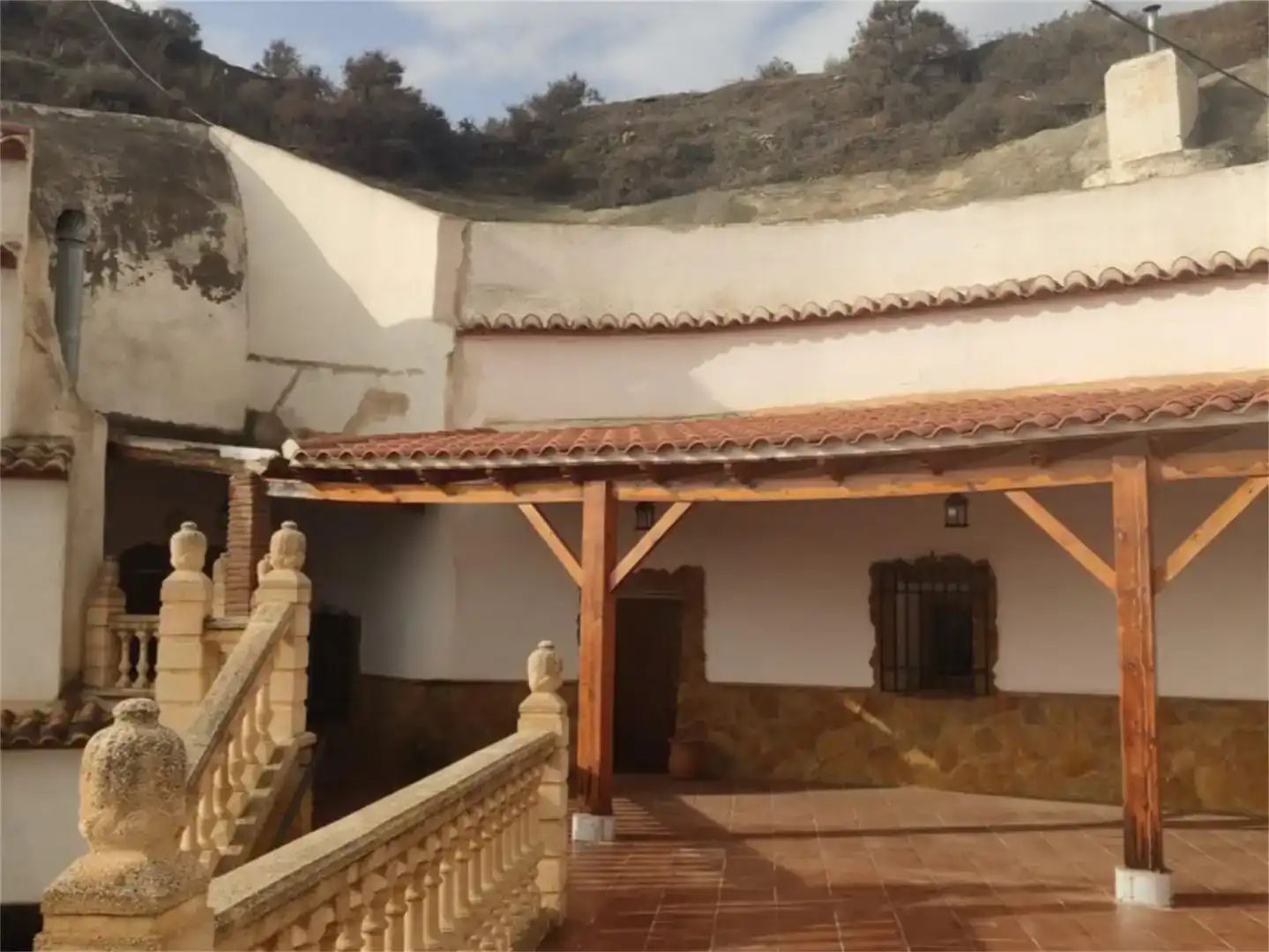 Vista exterior de Casa o xalet en venda en Cortes y Graena amb Moblat
