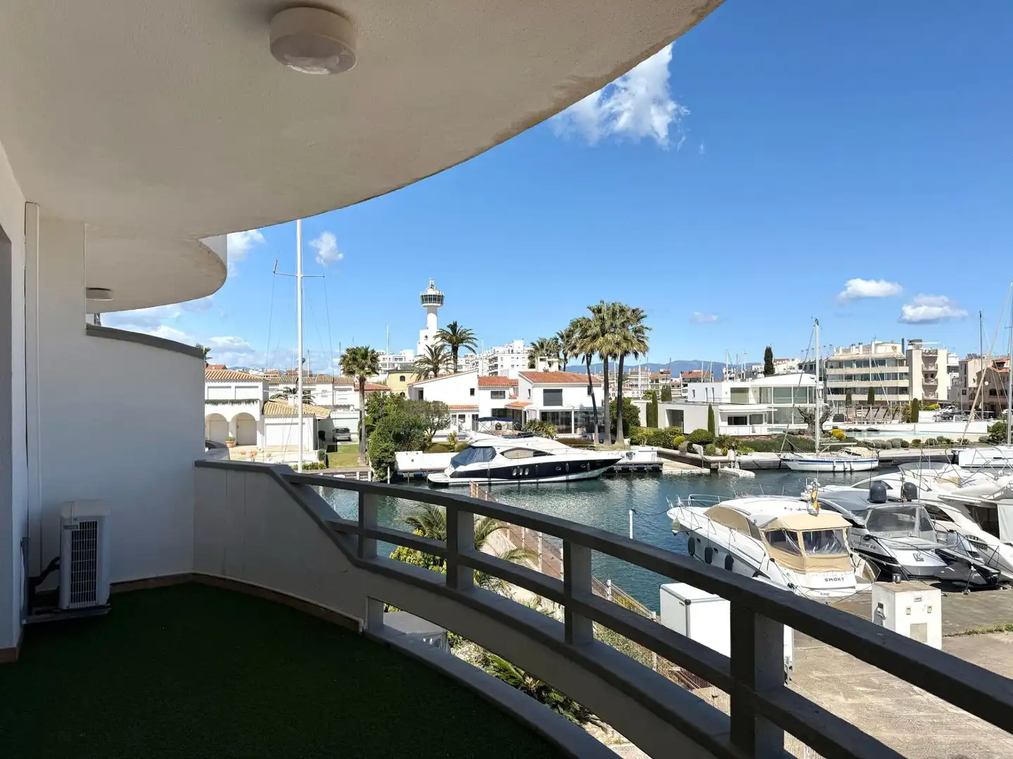 Terrassa de Casa adosada en venda en Empuriabrava amb Aire condicionat, Terrassa i Traster